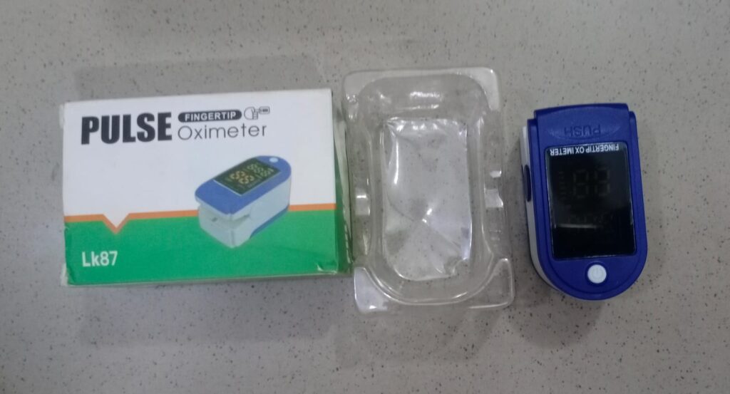 Fingertip Pulse Oximeter – Oxygen & Pulse Rate Monitor